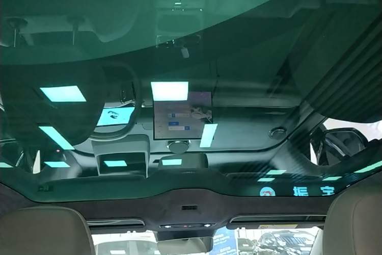 Used Geely Galaxy 8 2025 130km EM-P Starship Edition Headliner