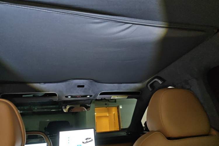 Used Geely Galaxy 8 2025 130km EM-P Exploration Edition Headliner