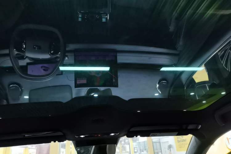 Used Geely Galaxy 8 2025 130km EM-P Starship Edition Headliner