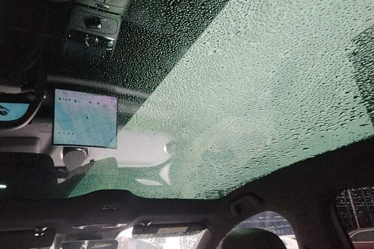 Used Geely Galaxy 8 2025 130km EM-P Starship Edition Headliner