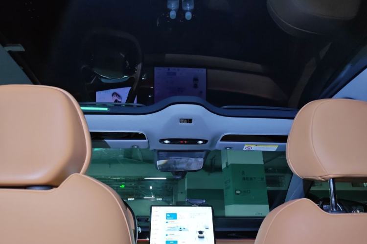 Used Geely Galaxy 8 2025 130km EM-i Prestige Edition Headliner