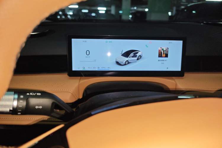 Used Geely Galaxy 8 2025 130km EM-i Prestige Edition Instrument Cluster
