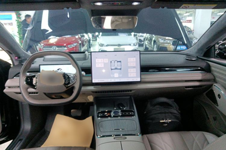 Used Geely Galaxy 8 2025 130km EM-P Starship Edition Interior 2