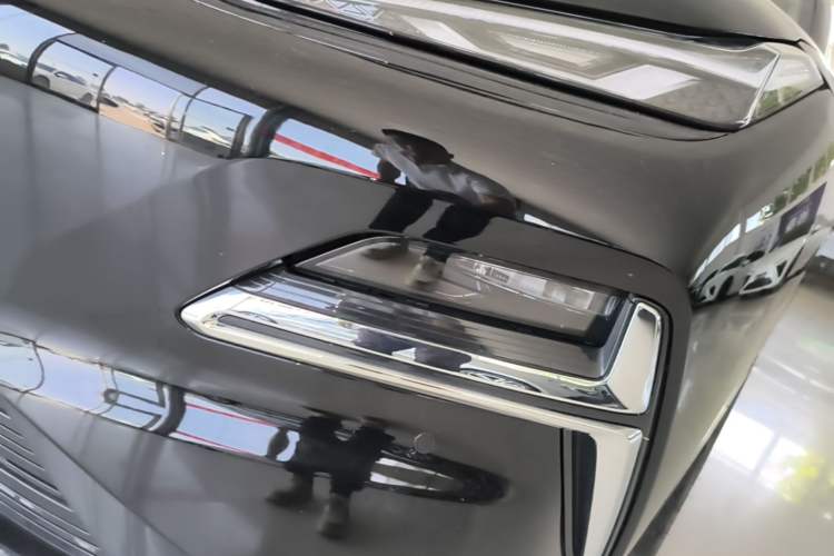 Used Geely Galaxy 8 2025 130km EM-P Starship Edition Left Front Headlight