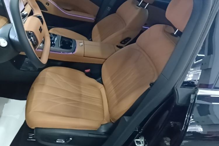 Used Geely Galaxy 8 2025 130km EM-i Deluxe Edition Left Front Seat