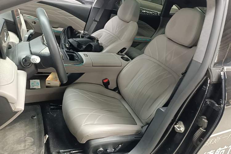 Used Geely Galaxy 8 2025 130km EM-P Starship Edition Left Front Seat