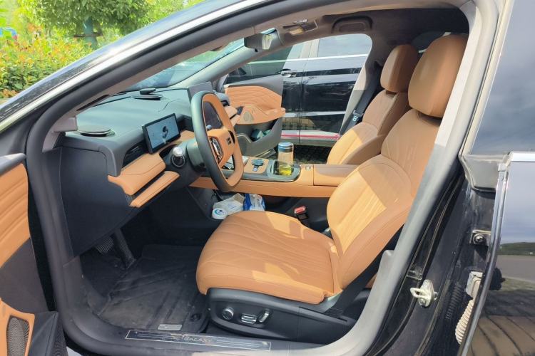 Used Geely Galaxy 8 2025 130km EM-P Exploration Edition Left Front Seat