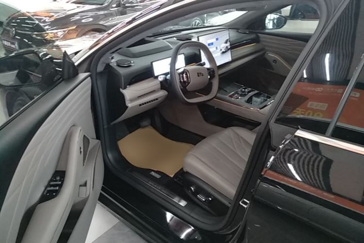 Used Geely Galaxy 8 2025 130km EM-P Starship Edition Left Front Seat