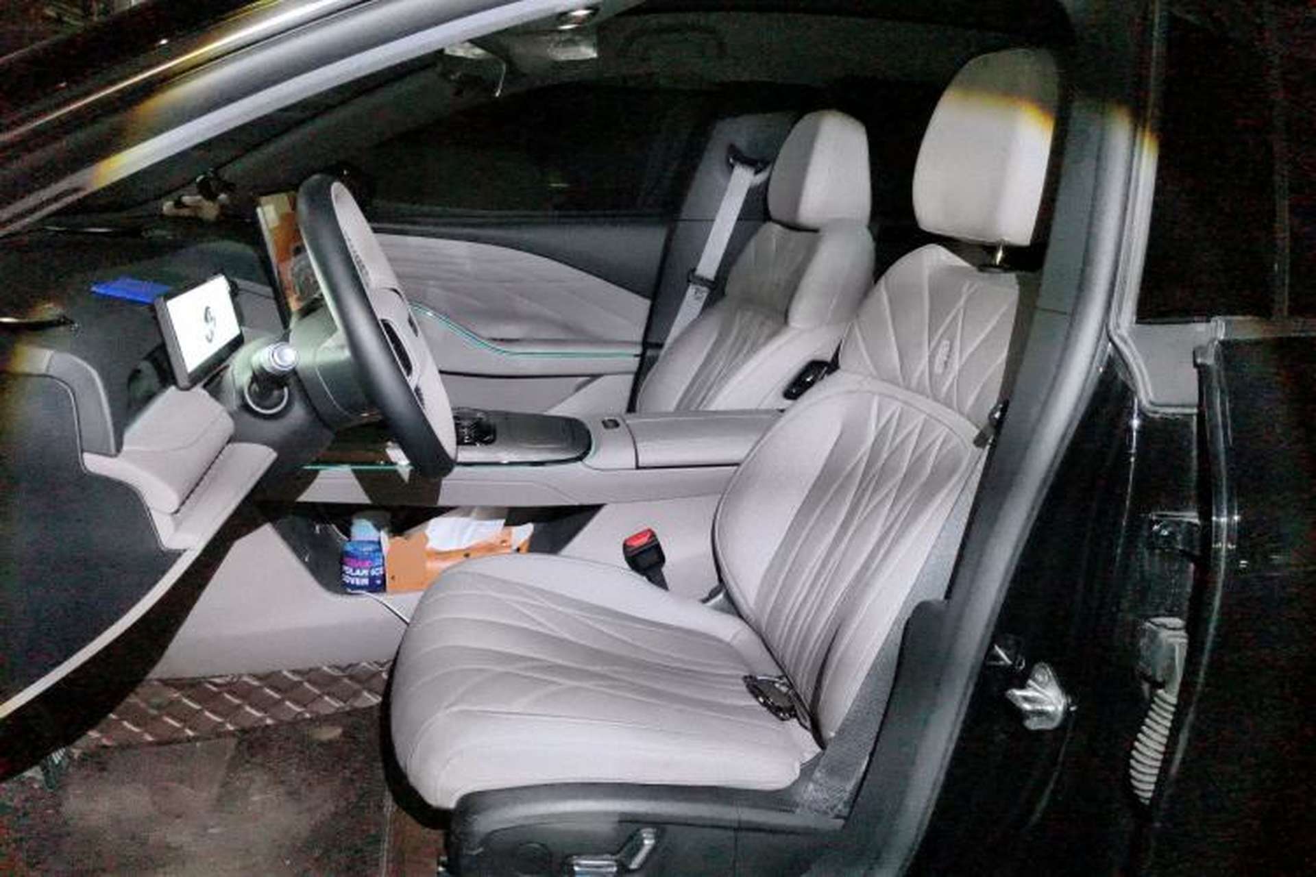 Used Geely Galaxy 8 2025 130km EM-i Deluxe Edition Left Front Seat