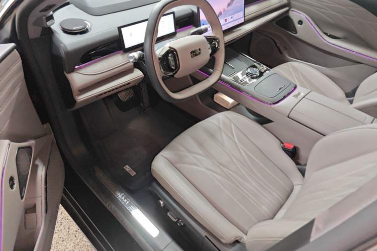 Used Geely Galaxy 8 2025 130km EM-P Starship Edition Left Front Seat