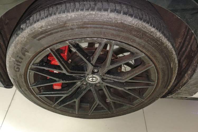 Used Geely Galaxy 8 2025 130km EM-i Flagship Edition Left Front Wheel Hub