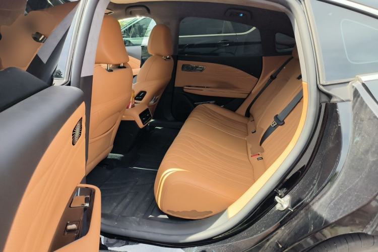 Used Geely Galaxy 8 2025 130km EM-P Exploration Edition Left Rear Seat