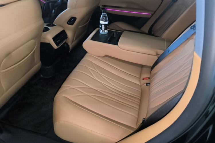 Used Geely Galaxy 8 2025 130km EM-i Deluxe Edition Left Rear Seat