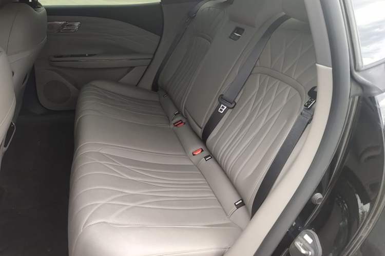 Used Geely Galaxy 8 2025 130km EM-i Flagship Edition Left Rear Seat