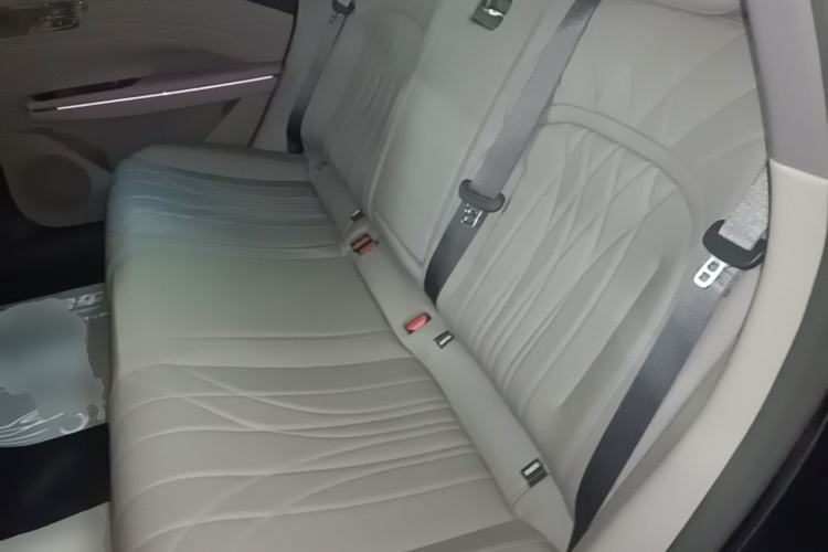 Used Geely Galaxy 8 2025 130km EM-P Starship Edition Left Rear Seat