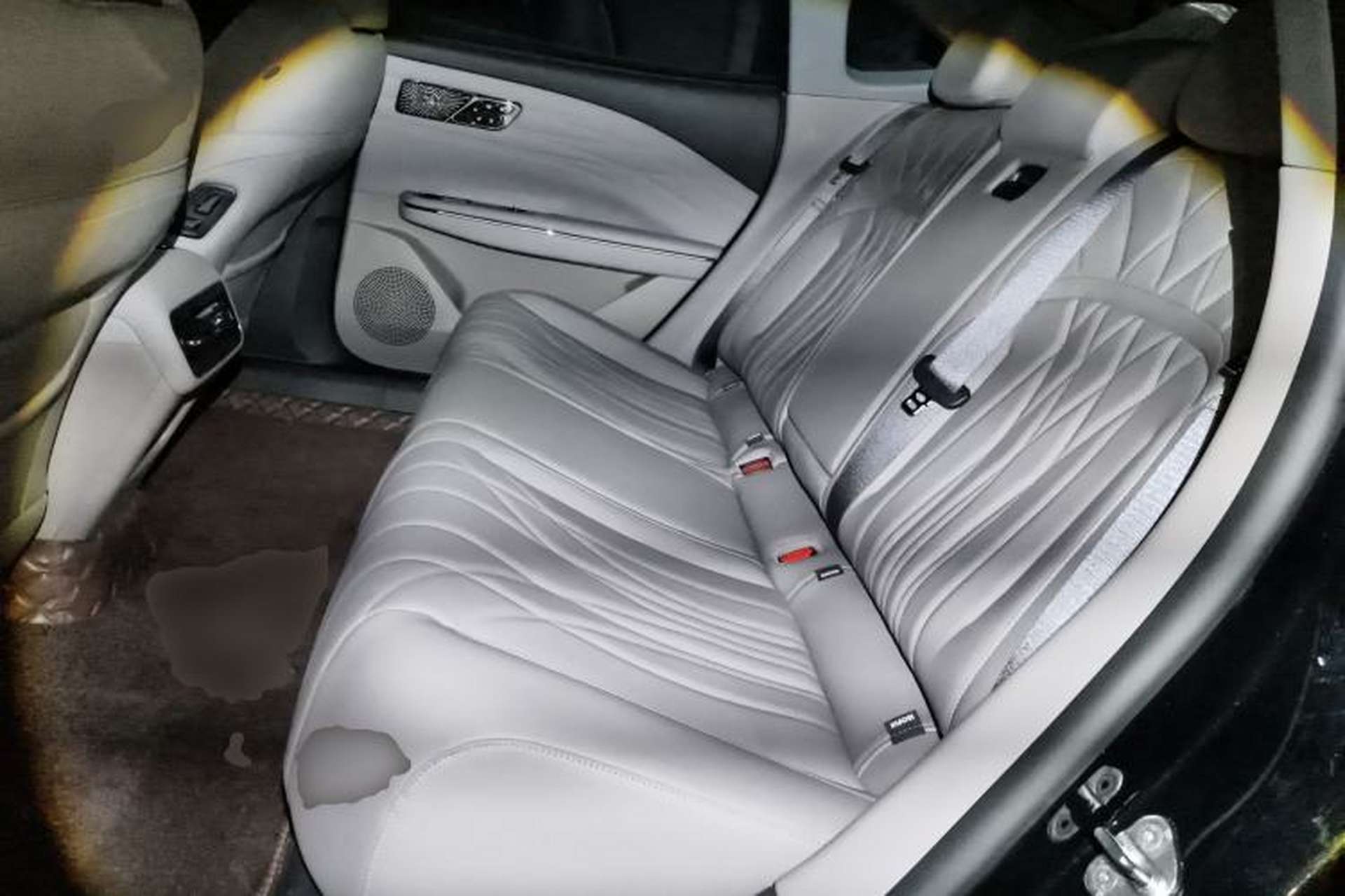 Used Geely Galaxy 8 2025 130km EM-i Deluxe Edition Left Rear Seat