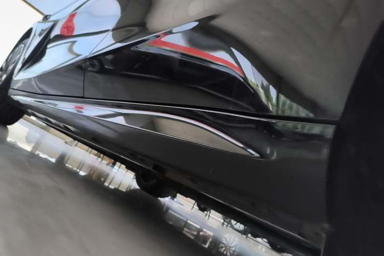 Used Geely Galaxy 8 2025 130km EM-P Starship Edition Left Side Sill