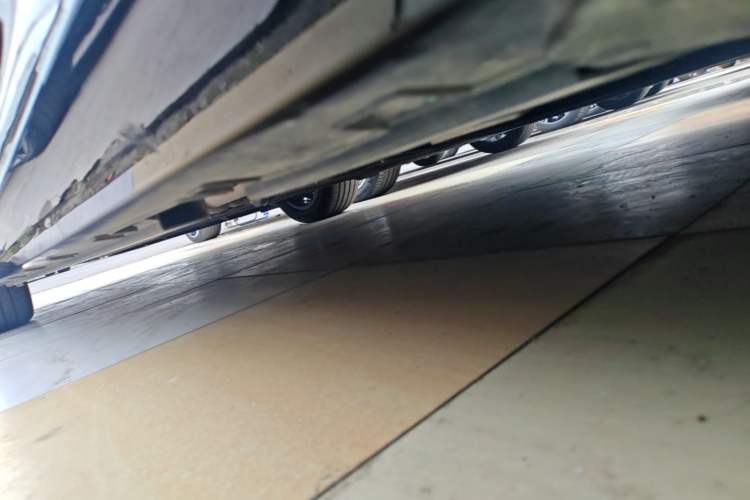Used Geely Galaxy 8 2025 130km EM-i Deluxe Edition Left Side Sill