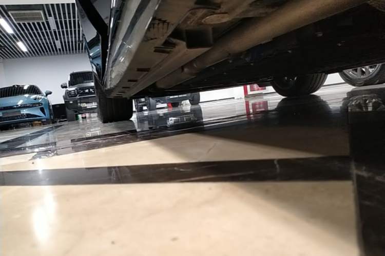Used Geely Galaxy 8 2025 130km EM-P Starship Edition Left Side Sill