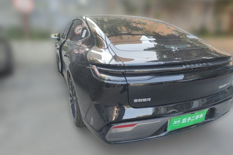 Used Geely Galaxy 8 2025 130km EM-i Flagship Edition Rear Left 45 Deg