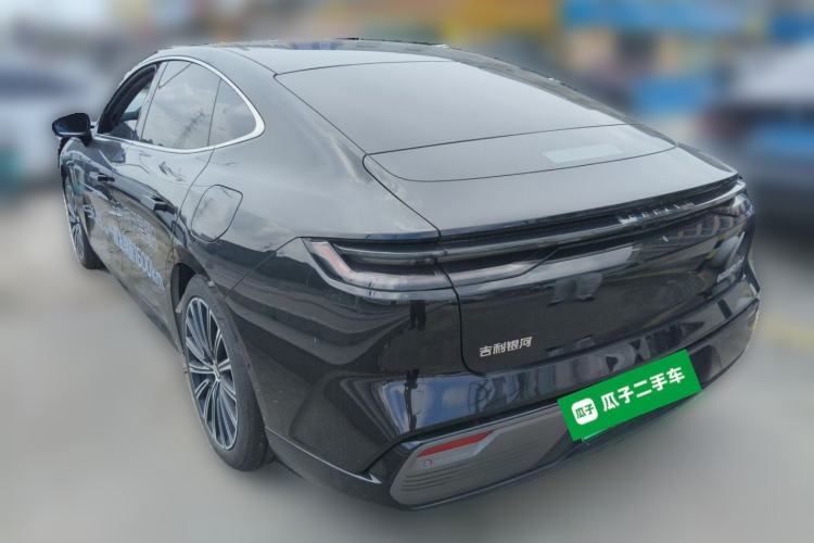 Used Geely Galaxy 8 2025 130km EM-P Starship Edition Rear Left 45 Deg