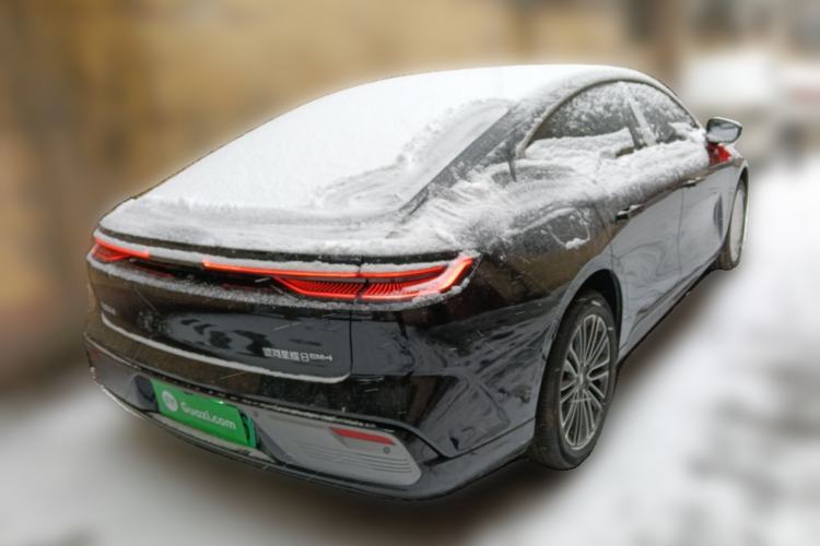 Used Geely Galaxy 8 2025 130km EM-i Deluxe Edition Rear Right 45 Deg