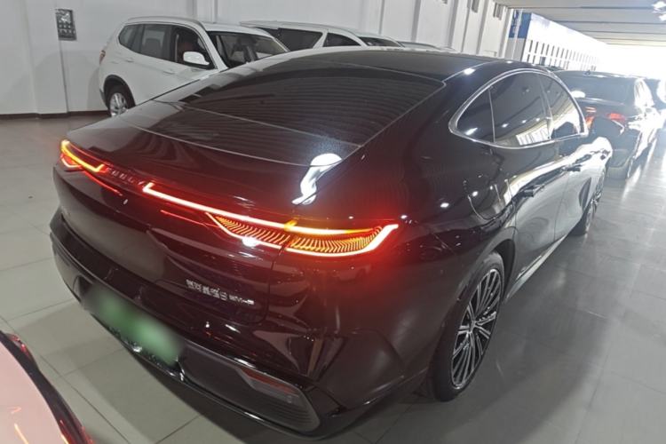 Used Geely Galaxy 8 2025 130km EM-P Starship Edition Rear Right 45 Deg