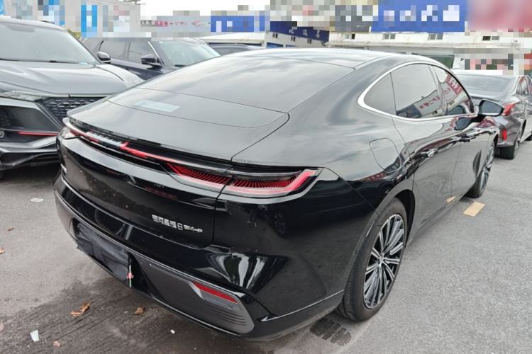 Used Geely Galaxy 8 2025 130km EM-P Starship Edition Rear Right 45 Deg