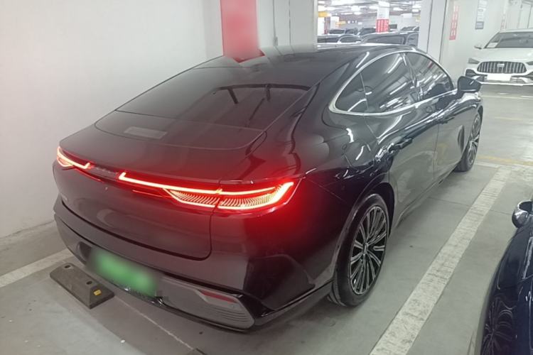 Used Geely Galaxy 8 2025 130km EM-P Starship Edition Rear Right 45 Deg