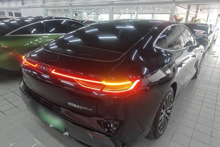 Used Geely Galaxy 8 2025 130km EM-P Starship Edition Rear Right 45 Deg