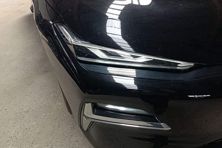 Used Geely Galaxy 8 2025 130km EM-P Starship Edition Right Front Headlight