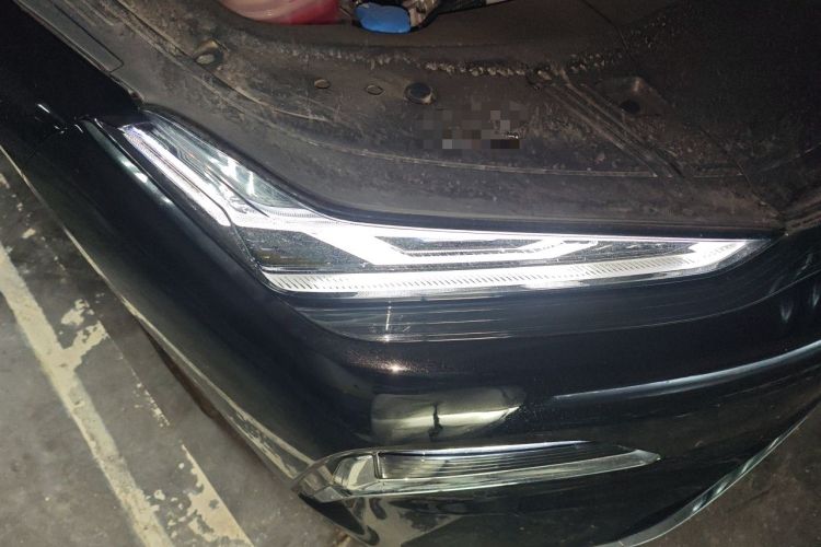Used Geely Galaxy 8 2025 130km EM-i Deluxe Edition Right Front Headlight