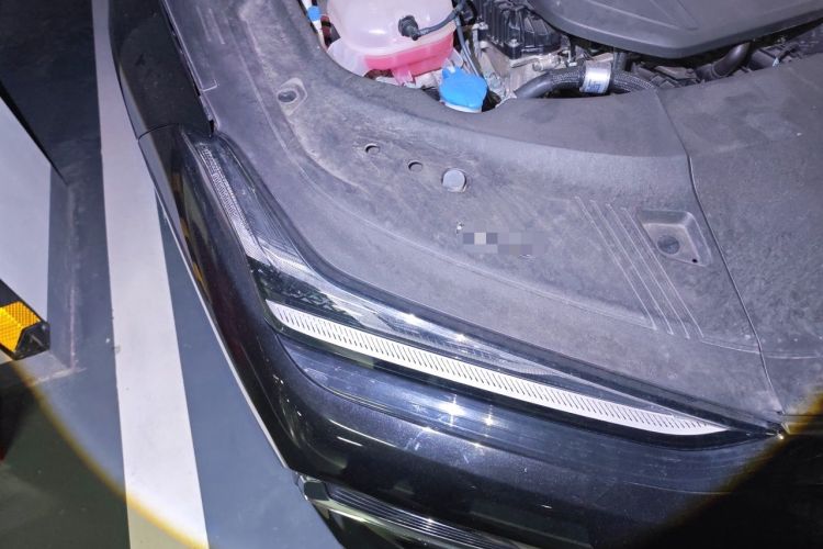 Used Geely Galaxy 8 2025 130km EM-i Prestige Edition Right Front Headlight