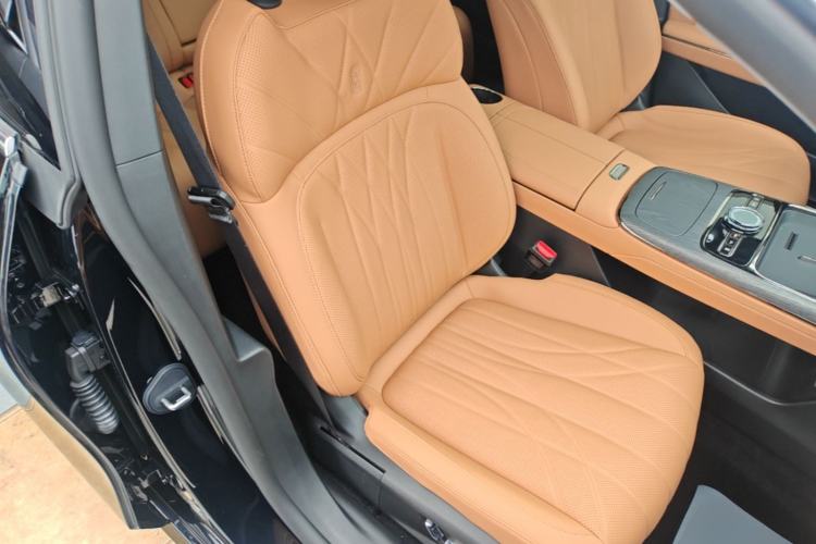 Used Geely Galaxy 8 2025 130km EM-i Deluxe Edition Right Front Seat