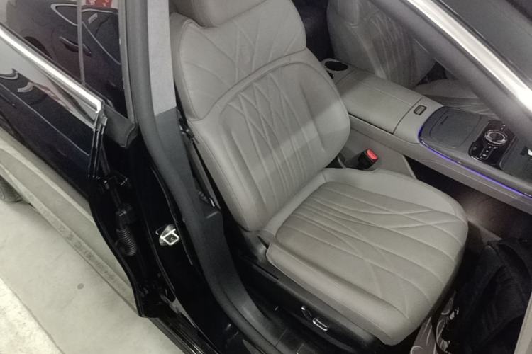 Used Geely Galaxy 8 2025 130km EM-P Starship Edition Right Front Seat