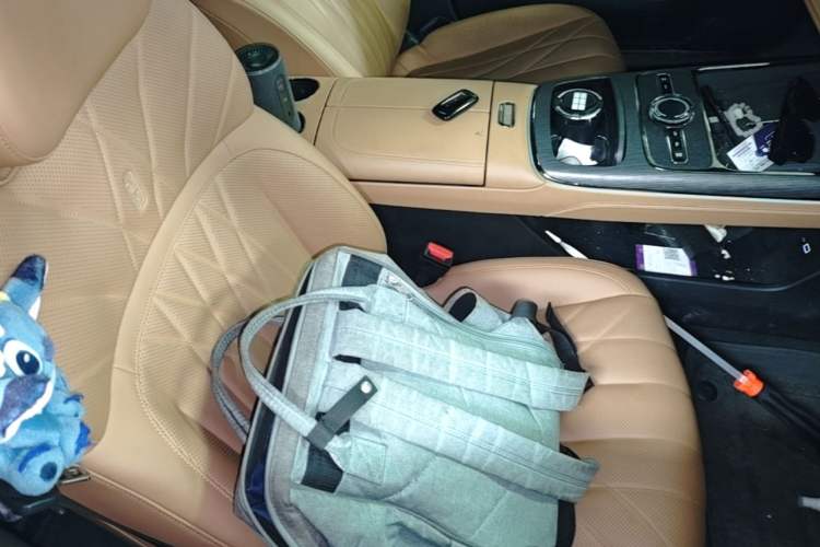 Used Geely Galaxy 8 2025 130km EM-i Flagship Edition Right Front Seat