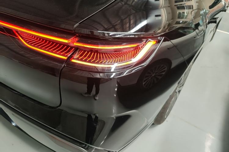 Used Geely Galaxy 8 2025 130km EM-P Starship Edition Right Rear Taillight
