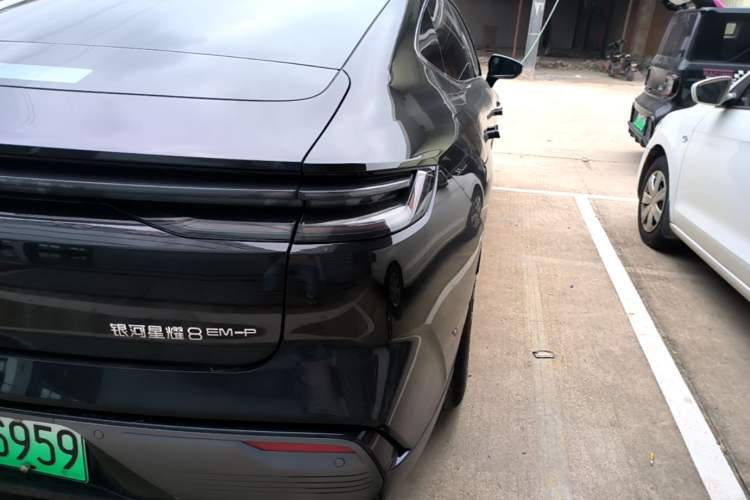 Used Geely Galaxy 8 2025 130km EM-P Starship Edition Right Rear Taillight