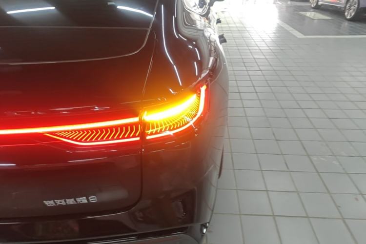 Used Geely Galaxy 8 2025 130km EM-P Starship Edition Right Rear Taillight