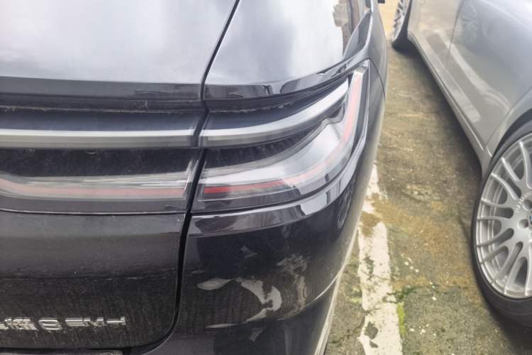 Used Geely Galaxy 8 2025 130km EM-i Flagship Edition Right Rear Taillight