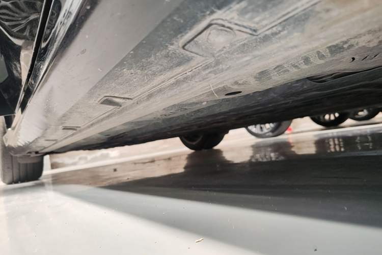 Used Geely Galaxy 8 2025 130km EM-P Starship Edition Right Side Sill