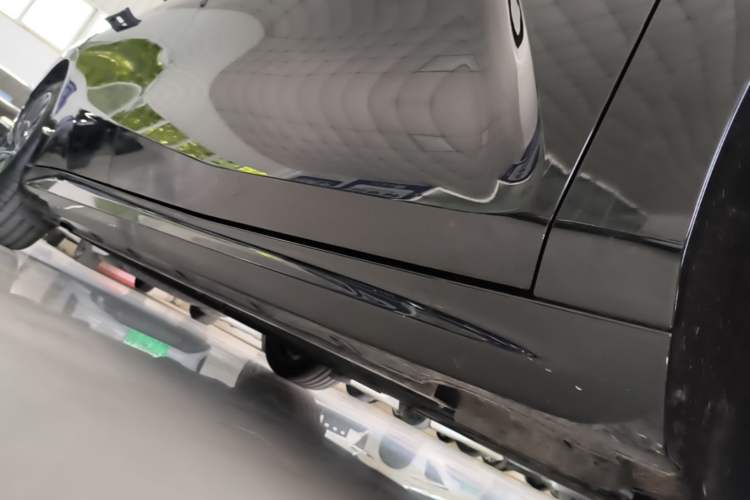 Used Geely Galaxy 8 2025 130km EM-P Starship Edition Right Side Sill