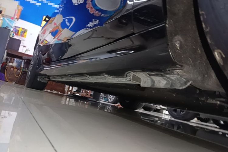 Used Geely Galaxy 8 2025 130km EM-P Exploration Edition Right Side Sill