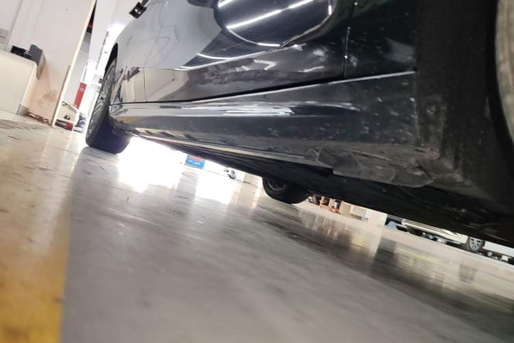 Used Geely Galaxy 8 2025 130km EM-i Deluxe Edition Right Side Sill