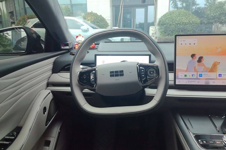 Used Geely Galaxy 8 2025 130km EM-i Flagship Edition Steering Wheel
