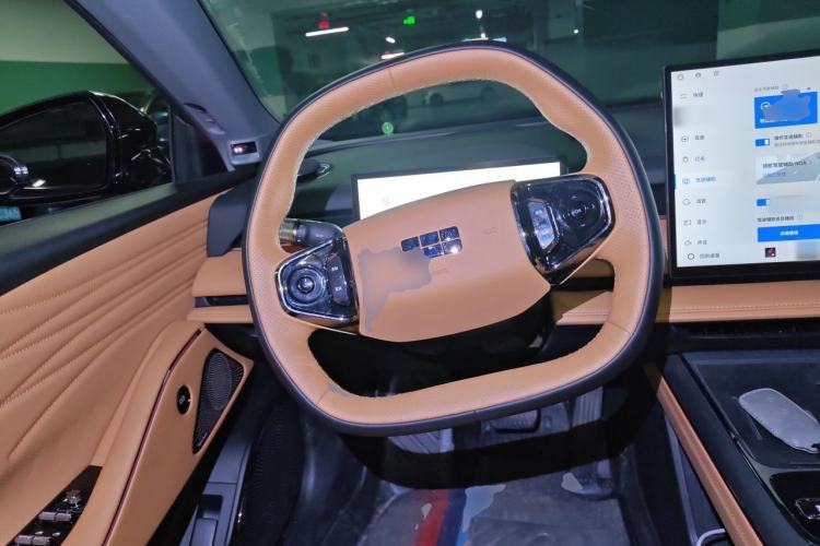 Used Geely Galaxy 8 2025 130km EM-i Prestige Edition Steering Wheel