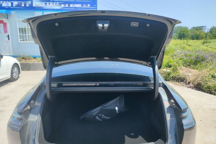 Used Geely Galaxy 8 2025 130km EM-P Starship Edition Trunk
