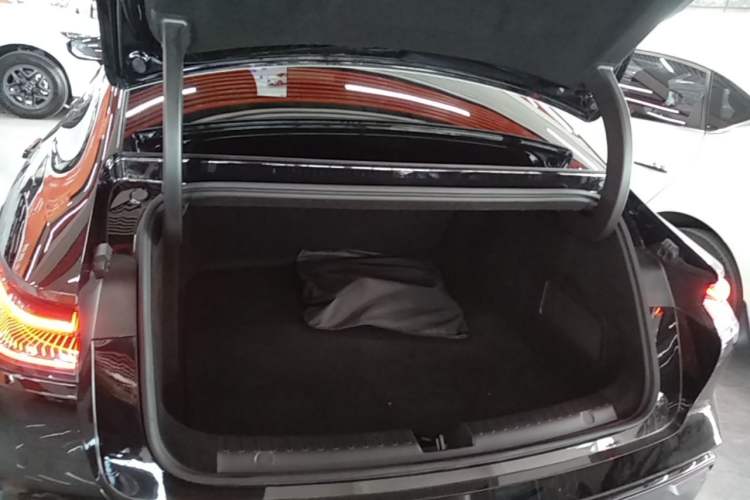 Used Geely Galaxy 8 2025 130km EM-P Starship Edition Trunk