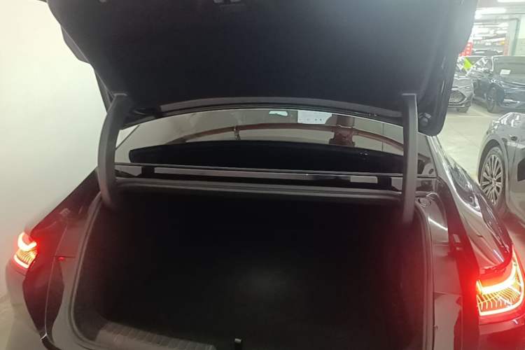 Used Geely Galaxy 8 2025 130km EM-P Starship Edition Trunk