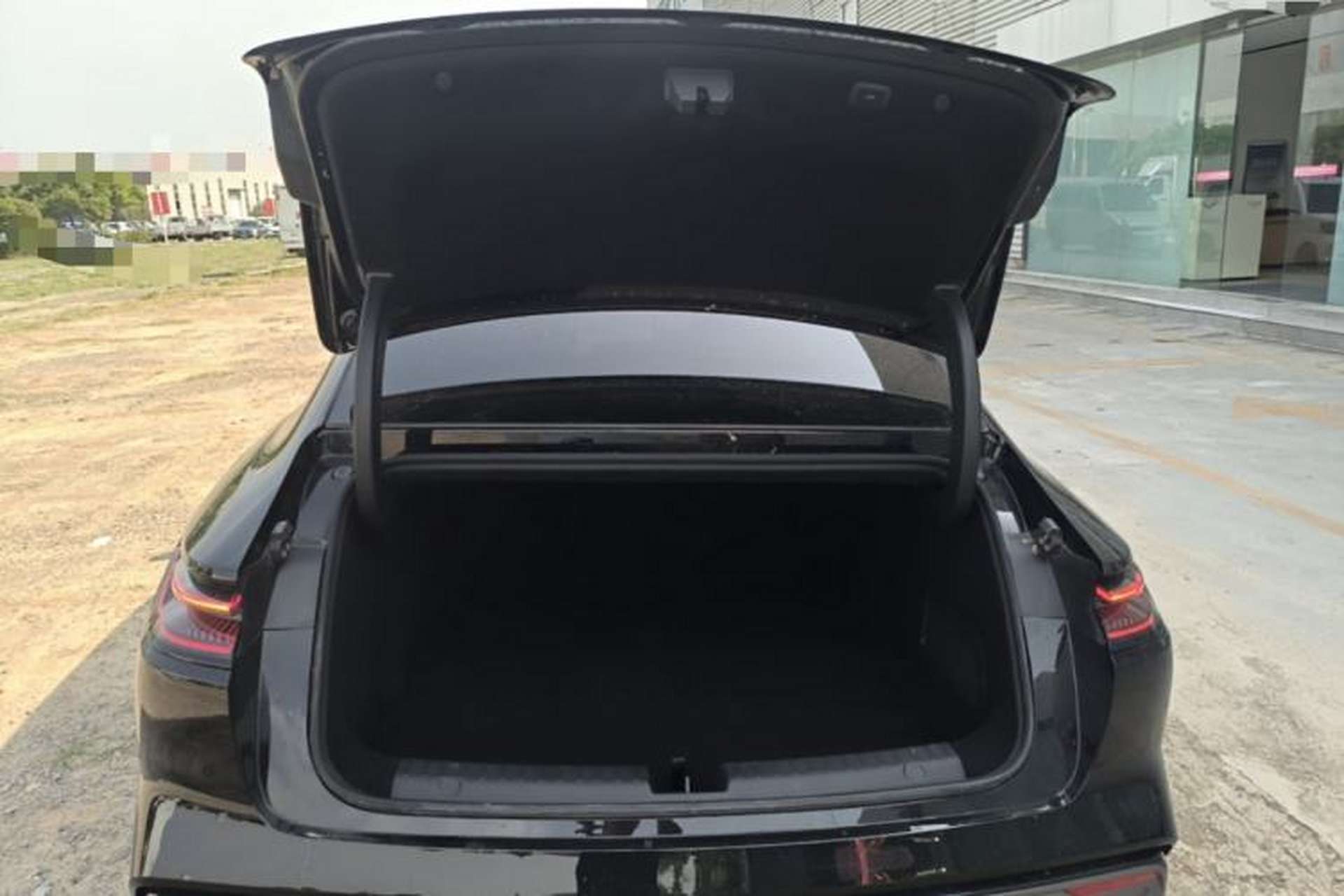 Used Geely Galaxy 8 2025 130km EM-P Starship Edition Trunk